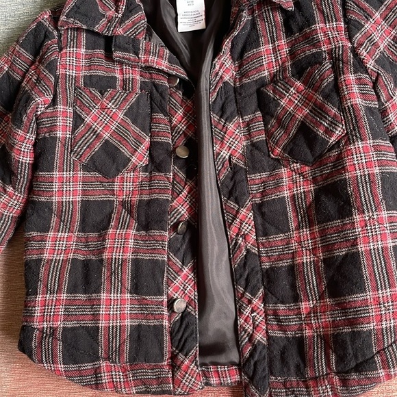 Tommy Bahama Red and Black Plaid Shacket Boy - Picture 4 of 7